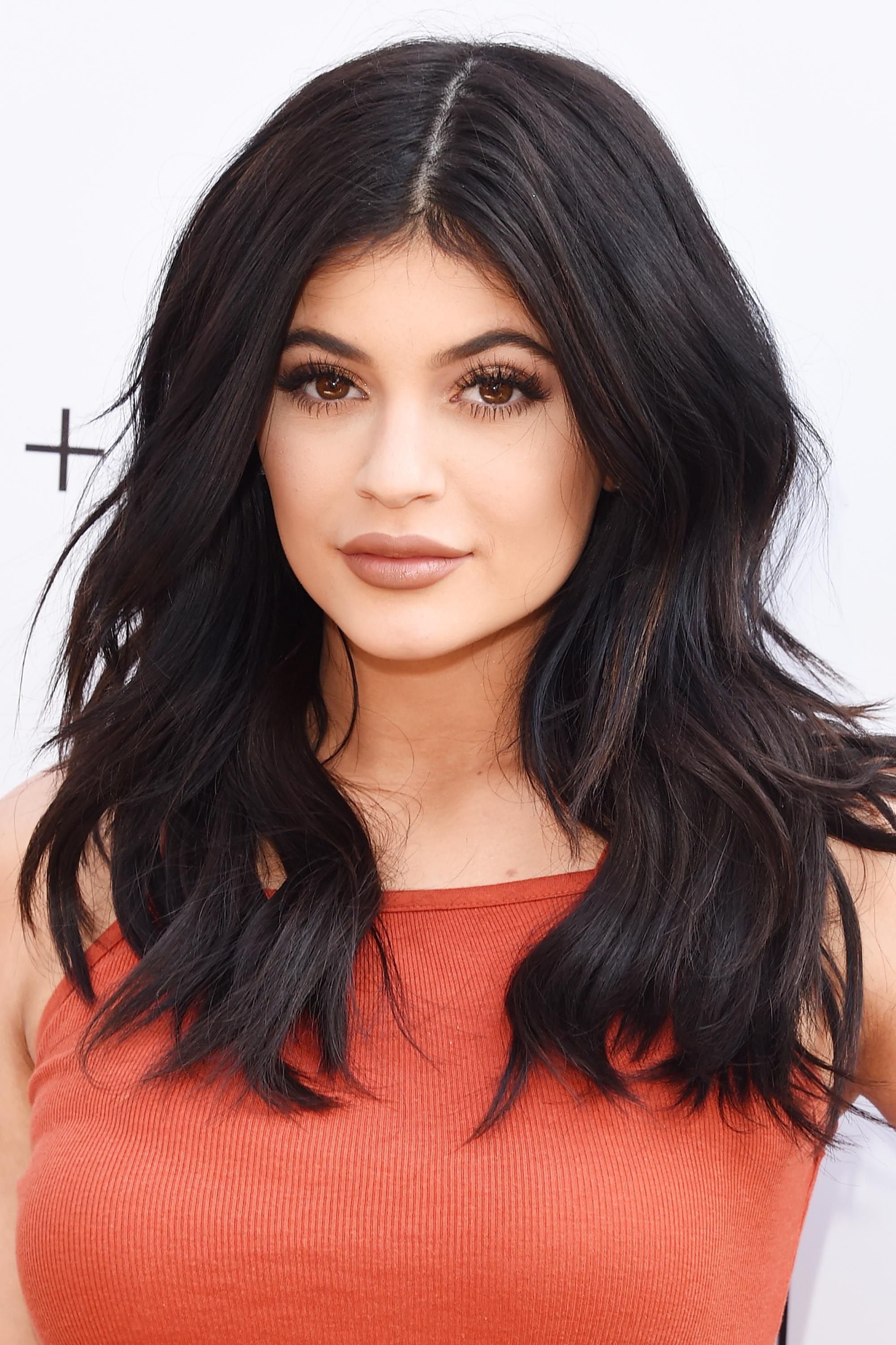 kylie jenner haircut styles pics