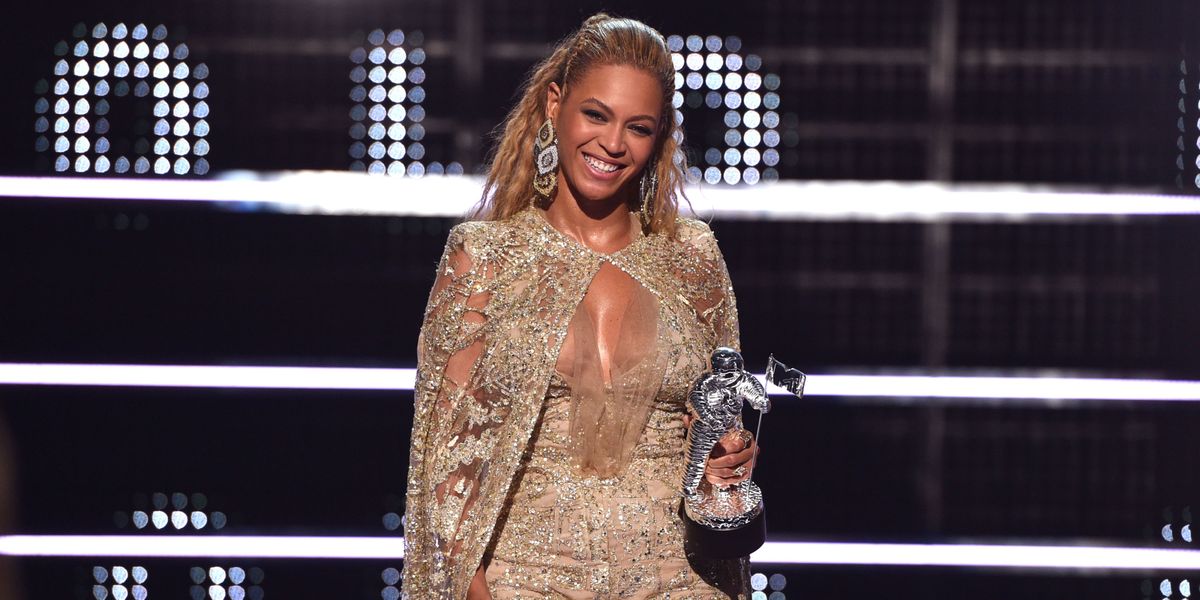 Beyoncé Had a RecordBreaking Night at the VMAs