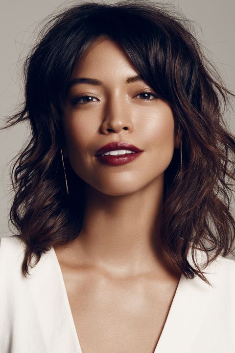 <p>An ultra-dark, matte&nbsp;pout is the gotta-have-it look of the season. And the genius thing about going strong on the lip is you can slack on the rest your makeup. "Let your skin speak for itself with a dewy, healthy glow that contrasts the matte texture of the lip," says Park. "You don't even need blush. Instead, use a little bronzer to warm up your face and to lightly&nbsp;contour." Keep your&nbsp;eyes naked save for a bit of a bronzy cream highlighter in the inner corners and on the center of the lids. "The more undone looking, the edgier the vibe," she explains.</p>