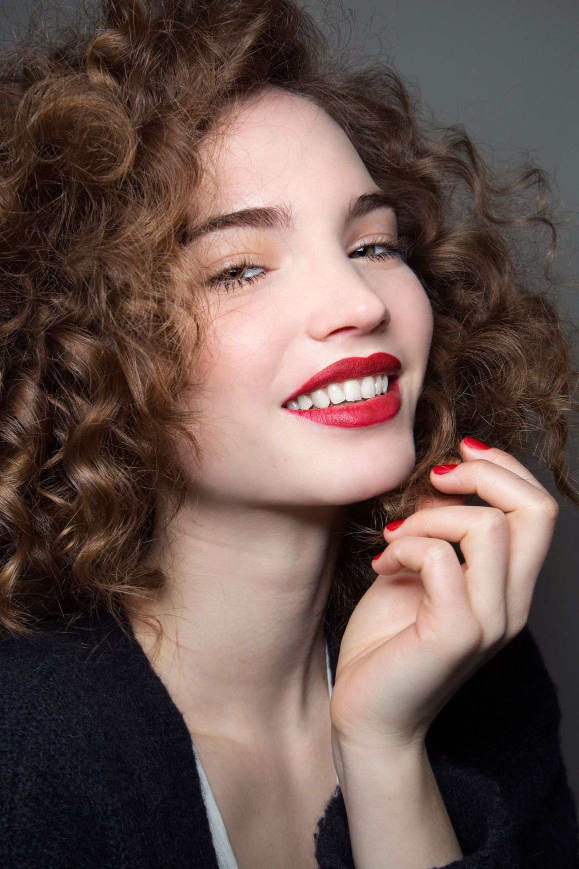 sheer red lipstick for fair skin