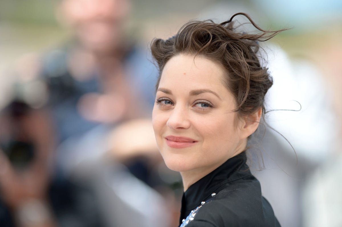 gallery-1474507687-marion-cotillard.jpg?resize=1200:*