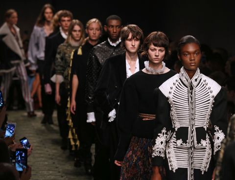Inspired by Virginia Woolf, Burberry Goes Gender Fluid for Fall