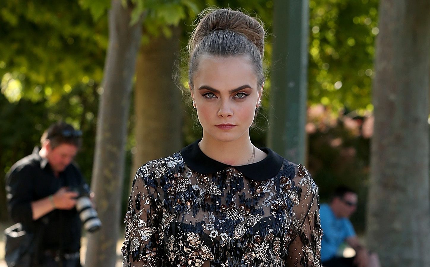 Cara Delevingne New Tattoo Cara Delevingne Got A Pair Of Eyes Tattooed On Her Neck