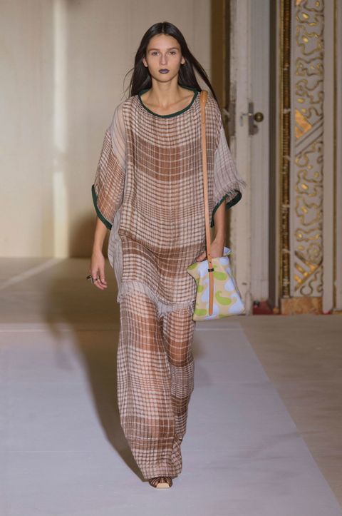 40 Looks From the Acne Studios Spring 2017 Show - Acne Studios Runway ...