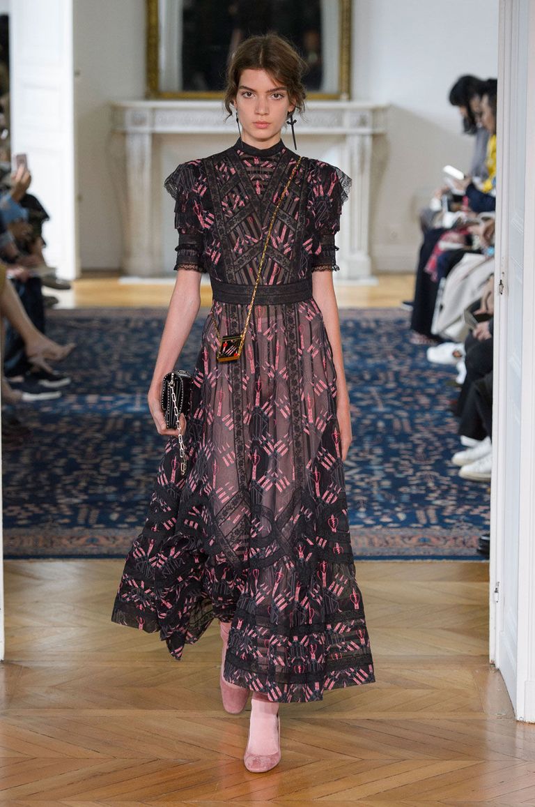 64 Looks From the Valentino Spring 2017 Show - Valentino Runway Show at ...