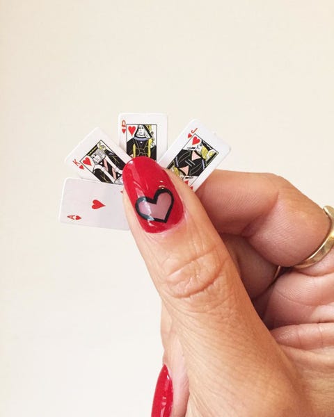 Negative Space <p>Wear your heart on your nails with this negative nail. Outline the bare section in black to clean up any mistakes and embolden the graphic. </p><p><em data-redactor-tag="em" data-verified="redactor">Design by </em><a href="https://www.instagram.com/p/BFkO_PFJkvR/"><em data-redactor-tag="em" data-verified="redactor">@dollydayinn</em></a></p>