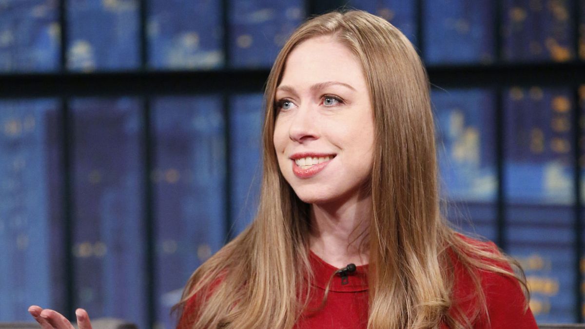 Chelsea Clinton Regrets Her 90s Fashion Choices