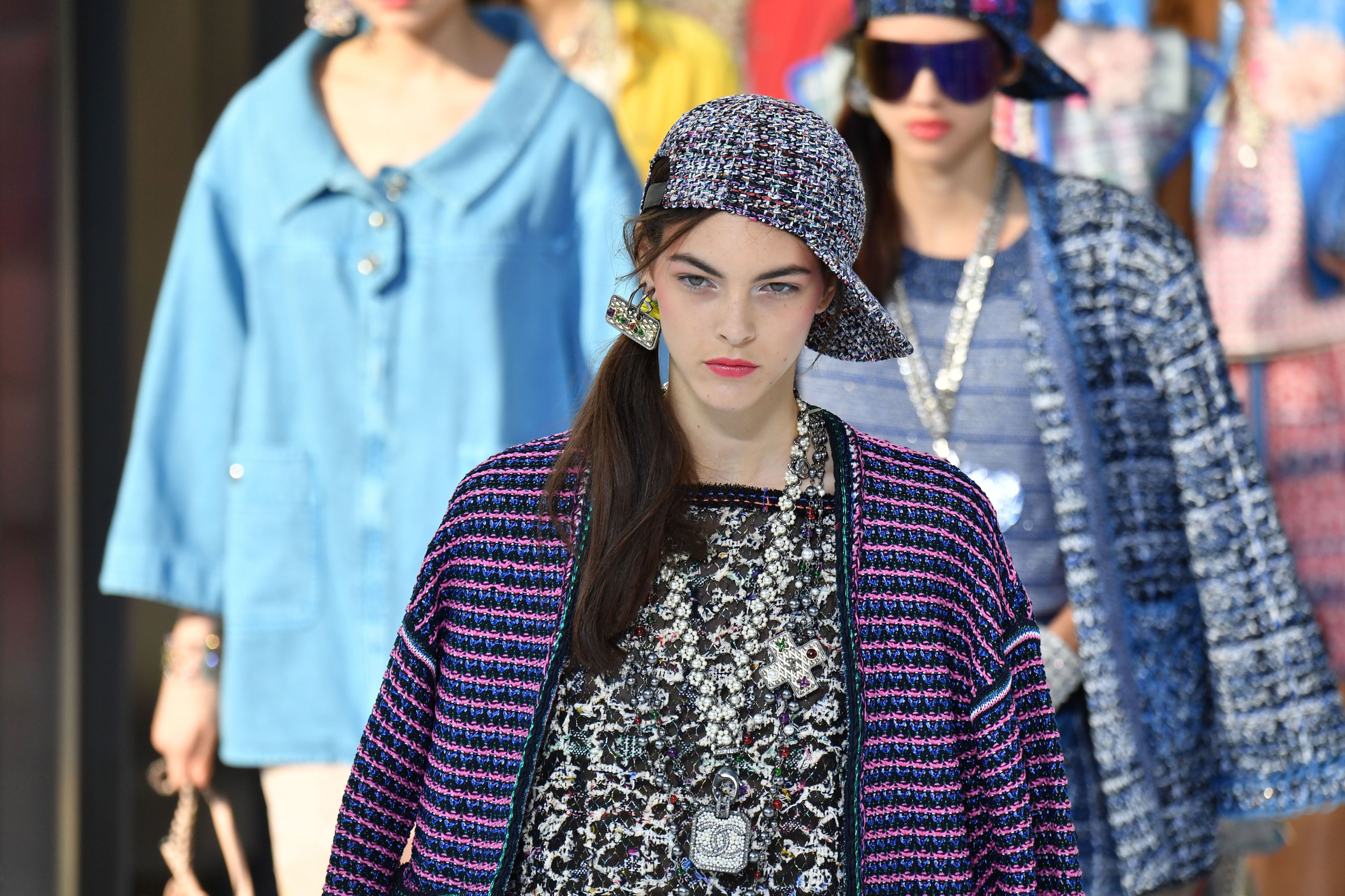 Chanel Spring Summer 2017 Show Trends Everything That Happened at Chanel Runway Show Recap