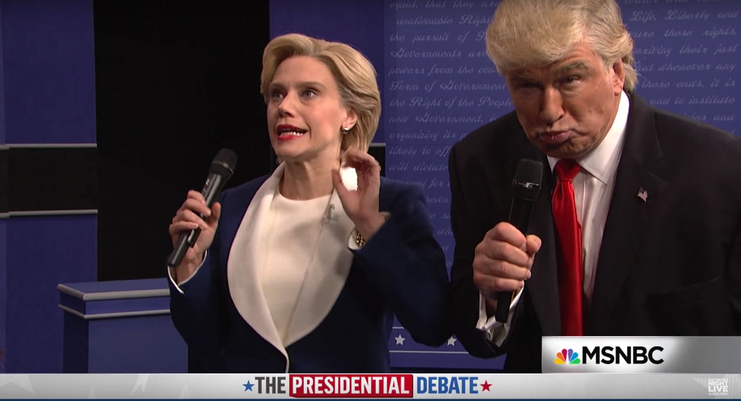 SNL's Town Hall Presidential Debate Sketch - Alec Baldwin As Trump And ...