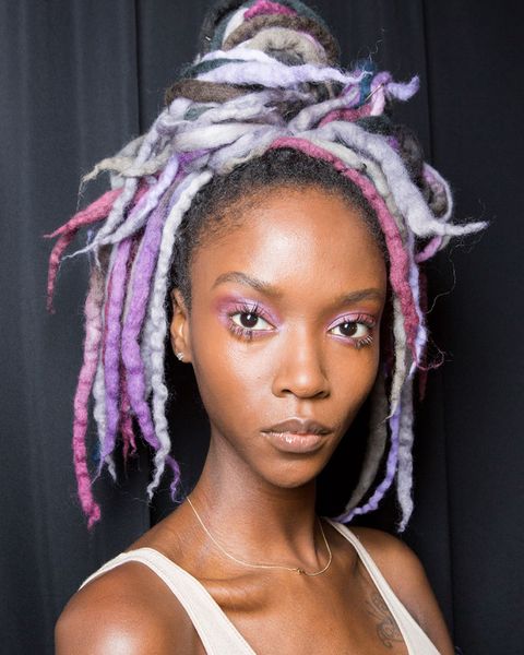 <p>The eyes at Marc Jacobs' rave-inspired show were as dramatic and dreamy as the shock of candy-colored hair that sat atop each model's head. Long, spiked lashes provided a contrast to the wash of high-pigment shadow on upper and lower lids.
</p>