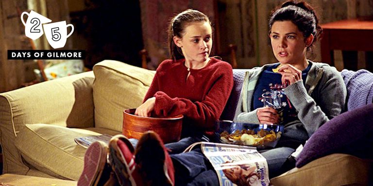 The 15 Best Pop Culture References in 'Gilmore Girls'