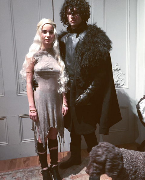 Tony Montana And Elvira Halloween Costume - Celebrity Couple Costumes Ideas 2018 - Funny, Fantastic, and Outrageous Tony Montana And Elvira Halloween Costume - Celebrity Couple Costumes Ideas 2018 - Funny, Fantastic, and Outrageous