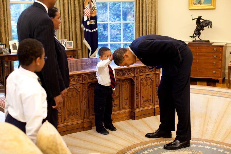 A Complete Timeline of Barack Obama's Funny Viral Moments - Obama Viral Moments A Complete Timeline of Barack Obama's Funny Viral Moments - Obama Viral Moments