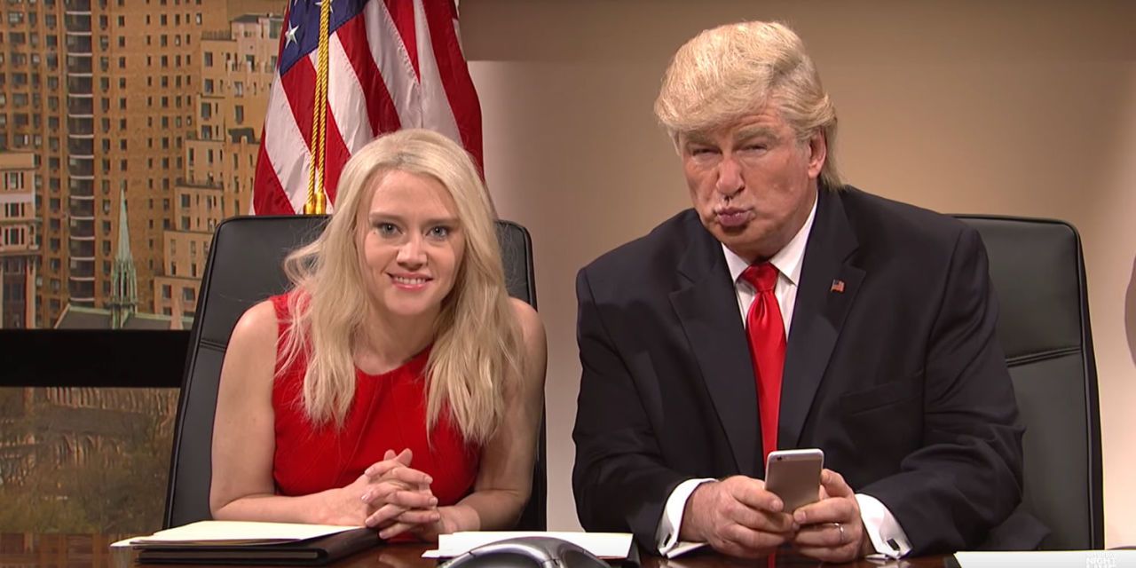 Watch SNL's Donald Trump Tweeting Sketch - Donald Trump Angry Tweet ...