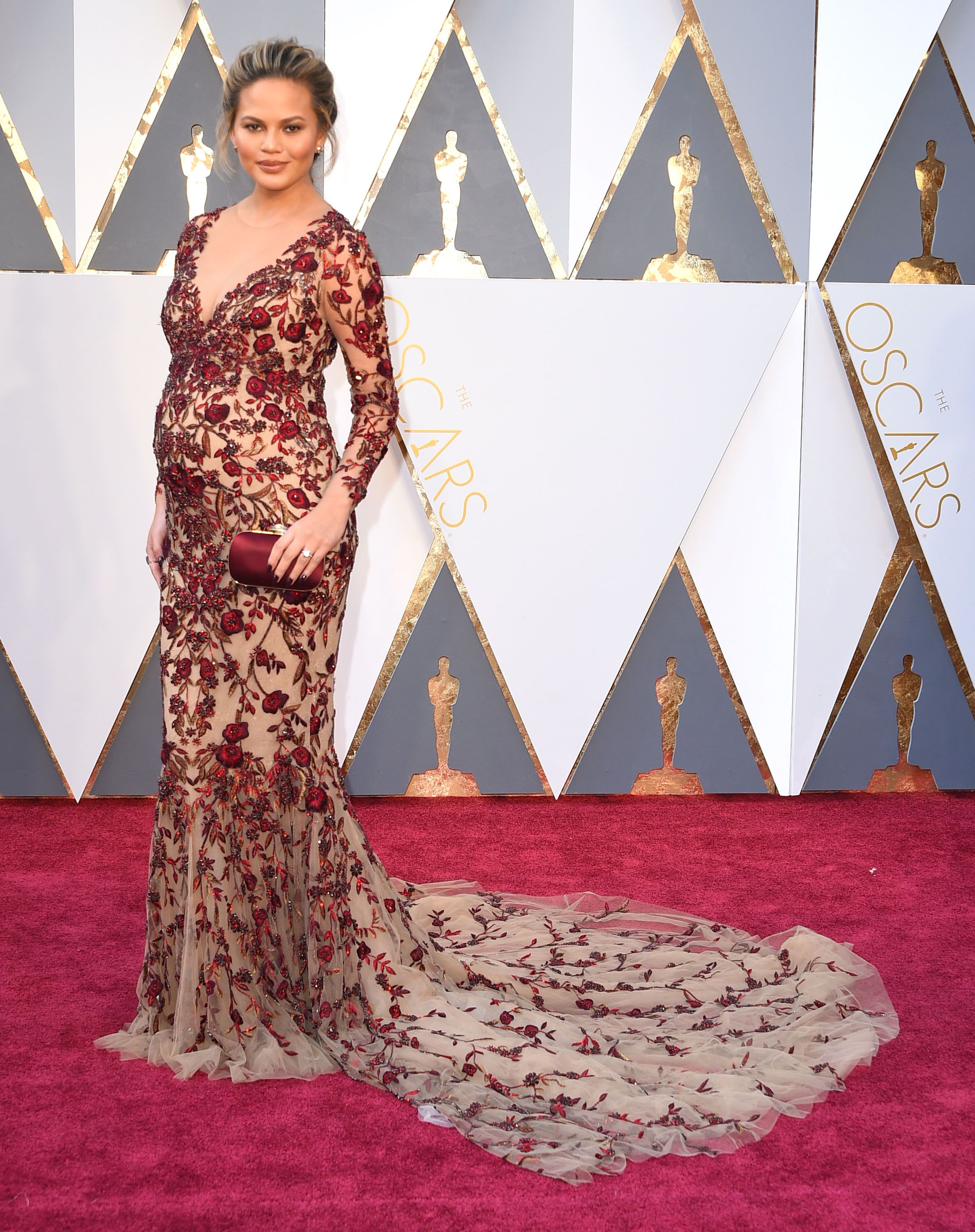 The Best Red Carpet Dresses Of 2016 Celebrity