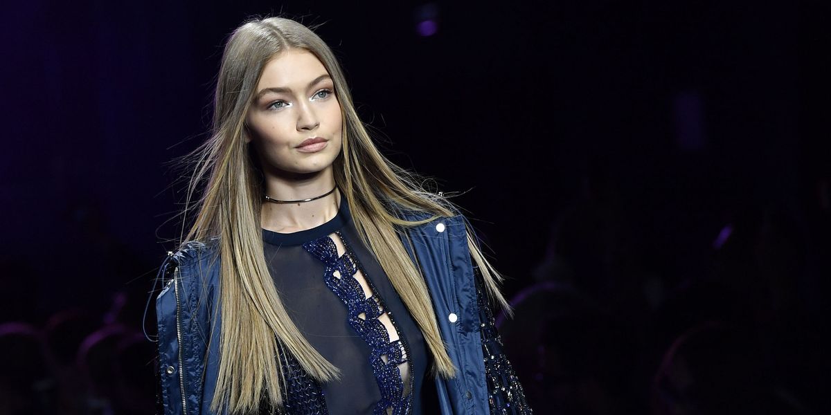 Gigi Hadid Strips Down for Versace - Gigi Hadid Naked Versace Purse Ad