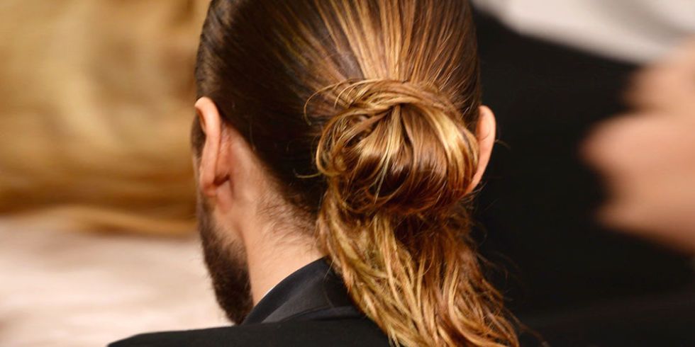 Man bun hairstyle hi-res stock photography and images - Alamy