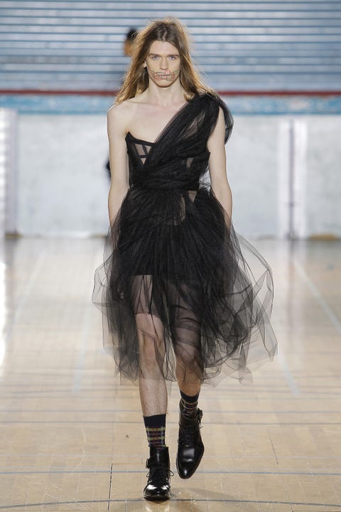 Punk Prom Dresses Make An Appearance At Vivienne Westwood S New