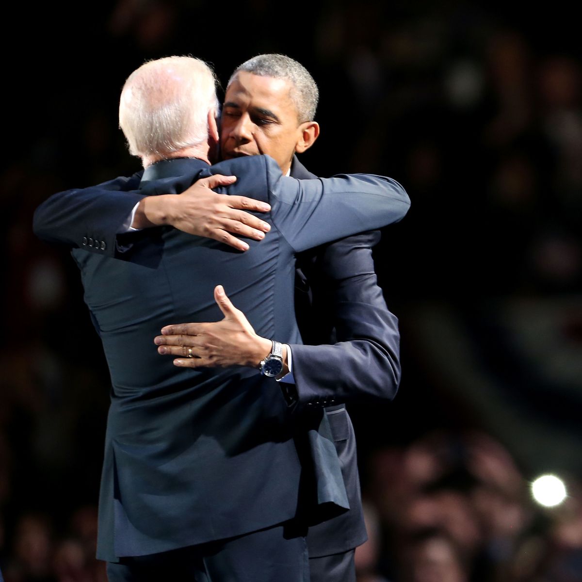 Obama Thanks His Brother, Joe Biden, in Farewell Speech