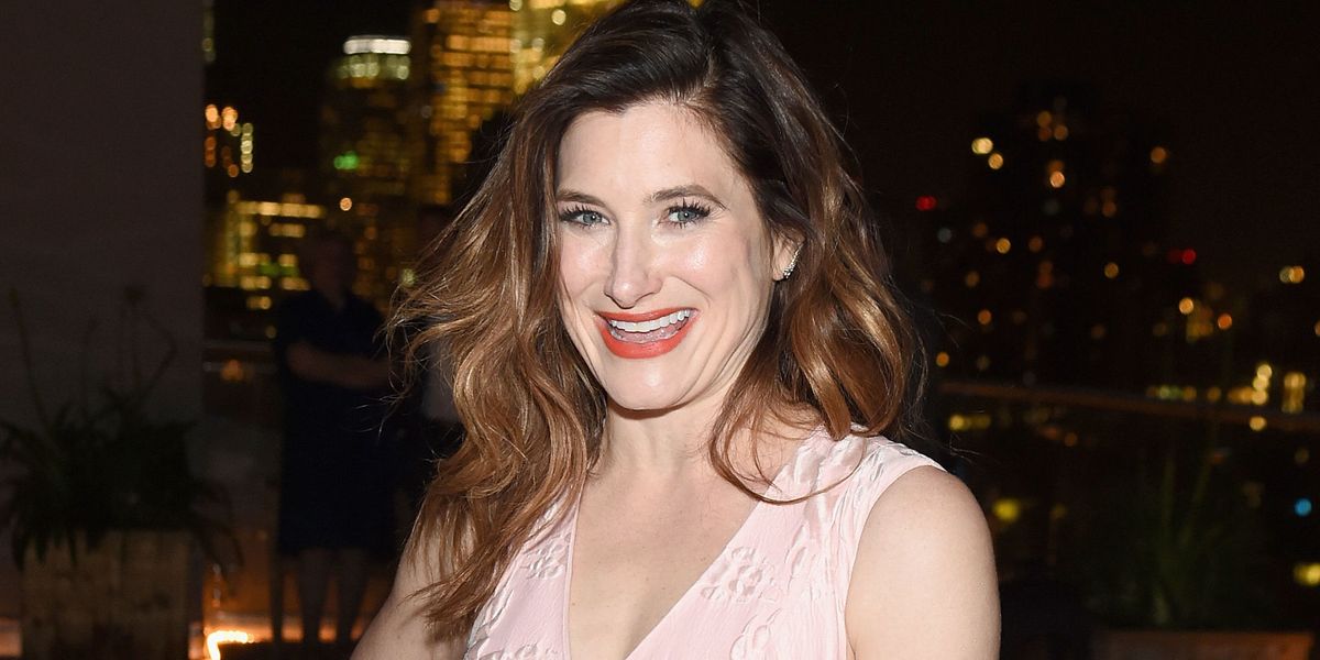 Kathryn Hahn Talks 