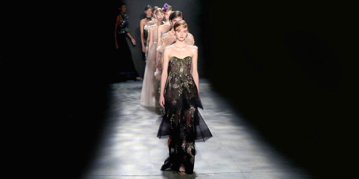 36 Looks From Marchesa Fall 2017 NYFW Show - Marchesa Runway at New ...