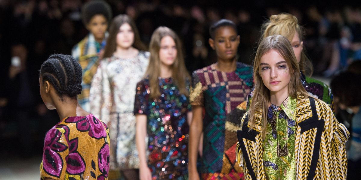 Watch the Burberry Fall/Winter 2017 Show Live Here