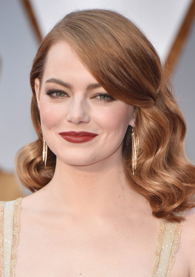 Emma Stone's 2017 Oscars Dress - Emma Stone Planned Parenthood Pin at ...