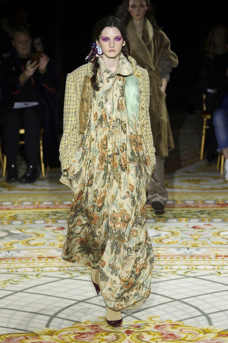 69 Looks From Vivienne Westwood Fall 2017 PFW Show - Vivienne Westwood ...