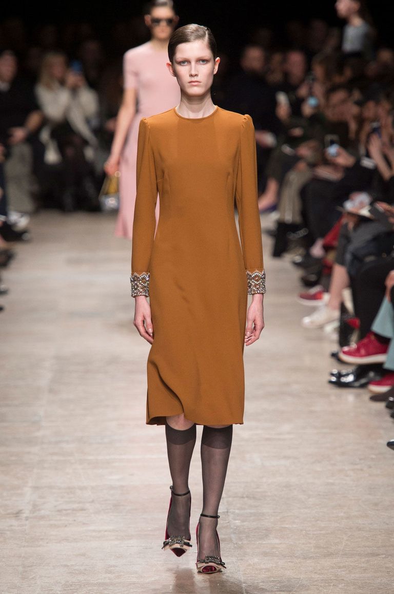 43 Looks From Rochas Fall 2017 PFW Show - Rochas Runway at Paris ...