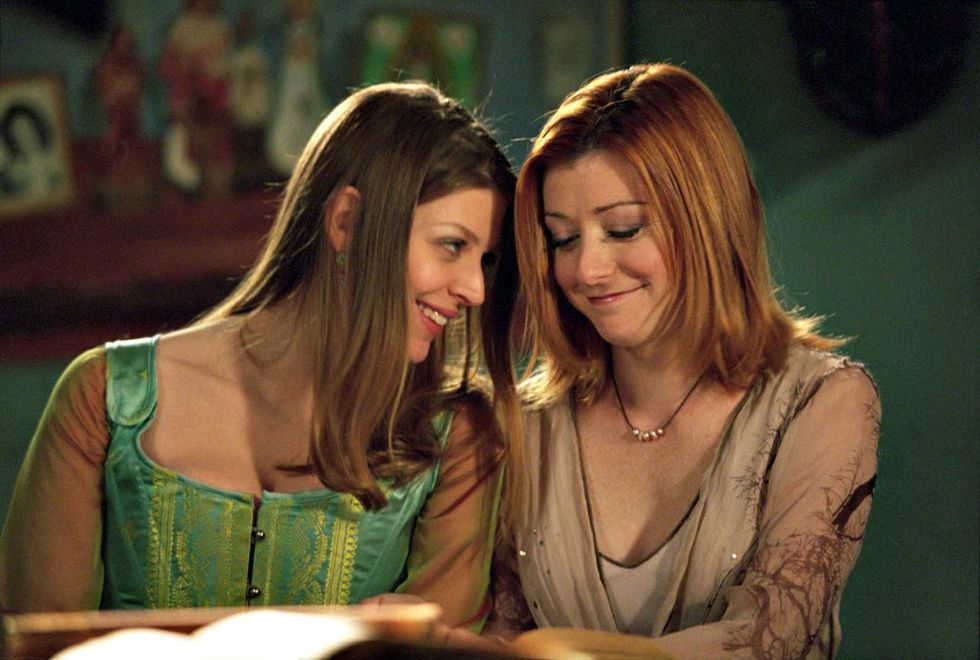 Amber Benson as Tara and Alyson Hannigan as Willow in Buffy the Vampire Slayer
