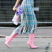 Human leg, Pink, Magenta, Pattern, Street fashion, Teal, Fashion, Purple, Bag, Turquoise, 