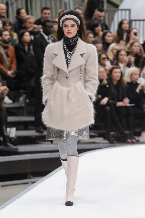 96 Looks From Chanel Fall 2017 PFW Show - Chanel Runway at Paris ...