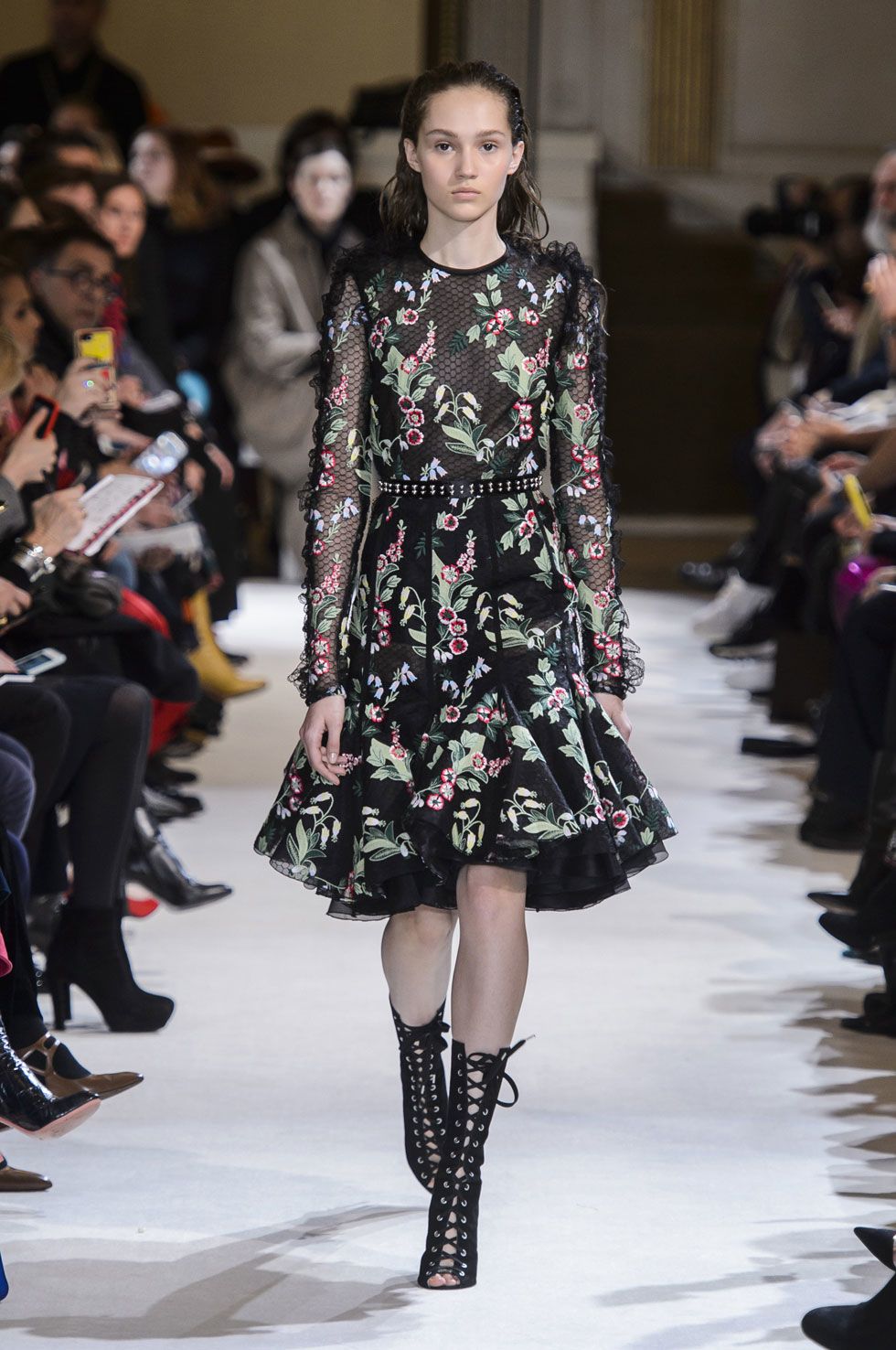 46 Looks From Giambattista Valli Fall 2017 PFW Show - Giambattista ...