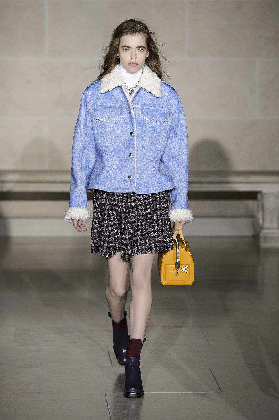 Louis Vuitton Fall/Winter 2017 Runway Bag Collection - Spotted Fashion