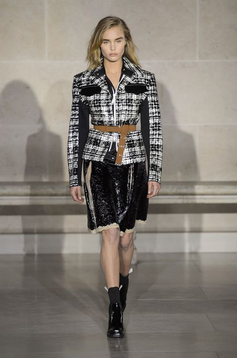 46 Looks From Louis Vuitton Fall 2017 PFW Show - Louis Vuitton Runway ...