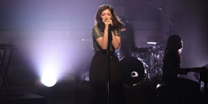 Lorde Fans Cannot Stop Freaking Out Over Her New Album Melodrama