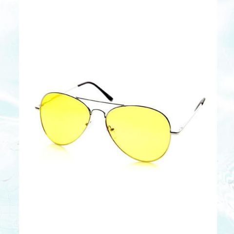 How to pull off absurdly yellow sunglasses like a supermodel | Vogue India