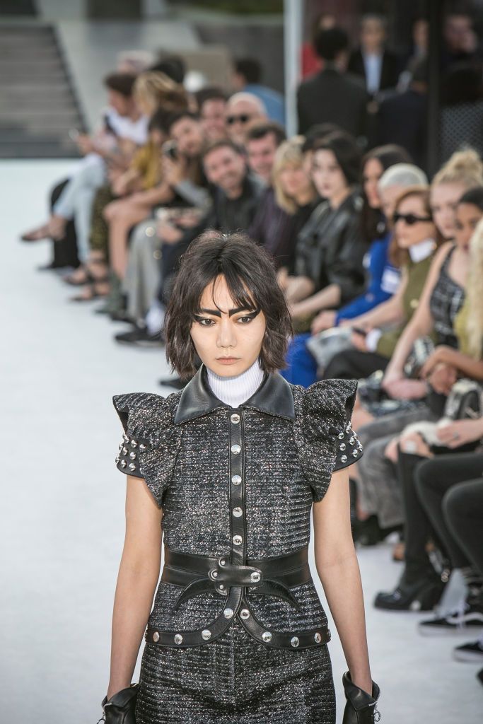 Louis Vuitton Cruise 2018 Show in Kyoto, Japan: All The Looks