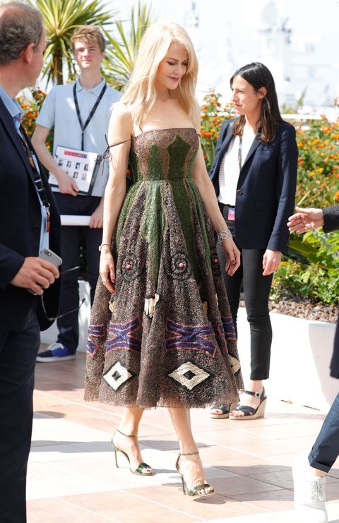 Nicole Kidman's Dior Dress Construction - Photos and Video of Nicole