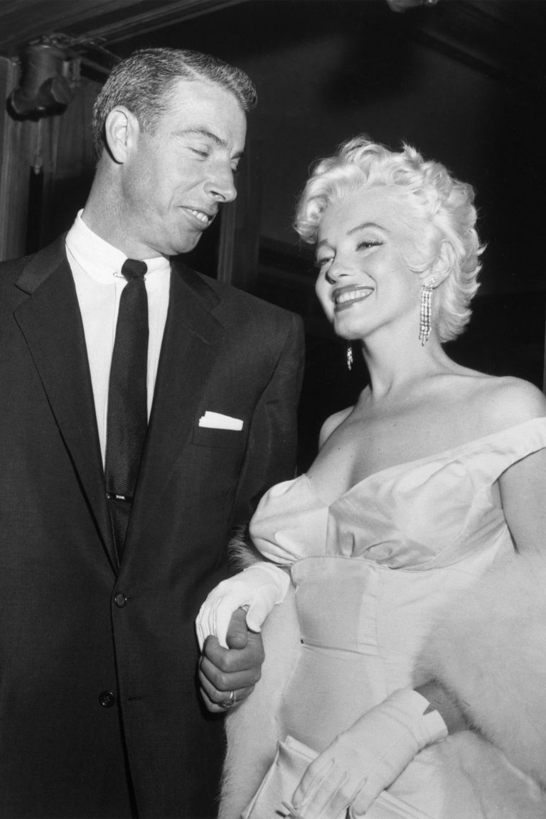 32 Rare Photos From Marilyn Monroes Turbulent Marriages 