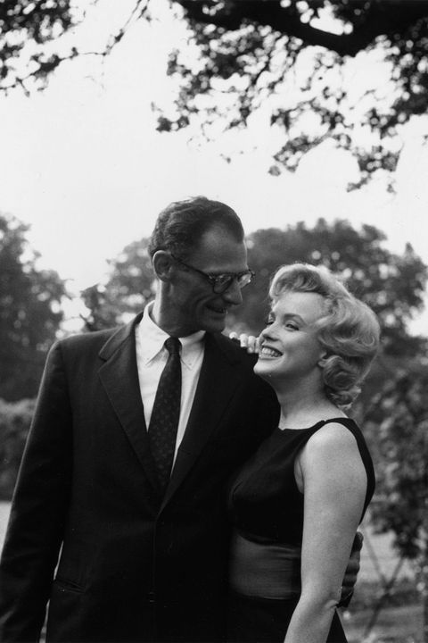 43 Rare Photos From Marilyn Monroes Turbulent Marriages 0566