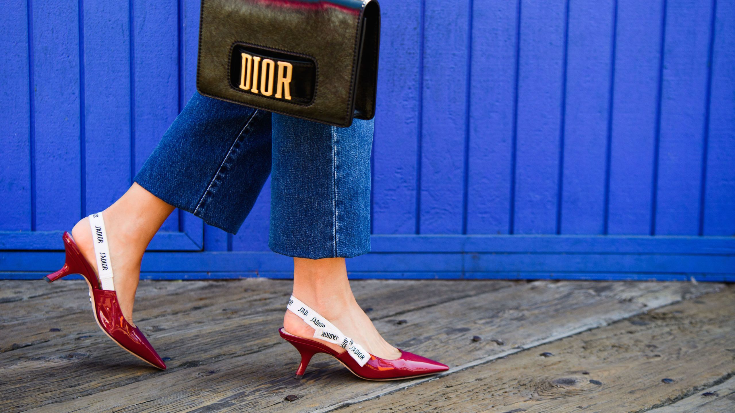 Dior sales slingback red