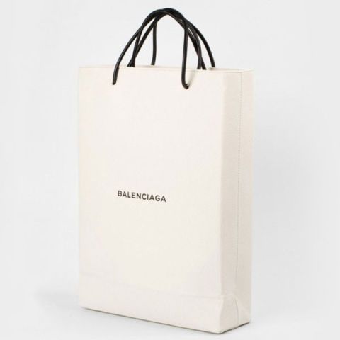 Paper bag, Shopping bag, Bag, Product, Packaging and labeling, Office supplies, Luggage and bags, Handbag, Fashion accessory, Logo, 
