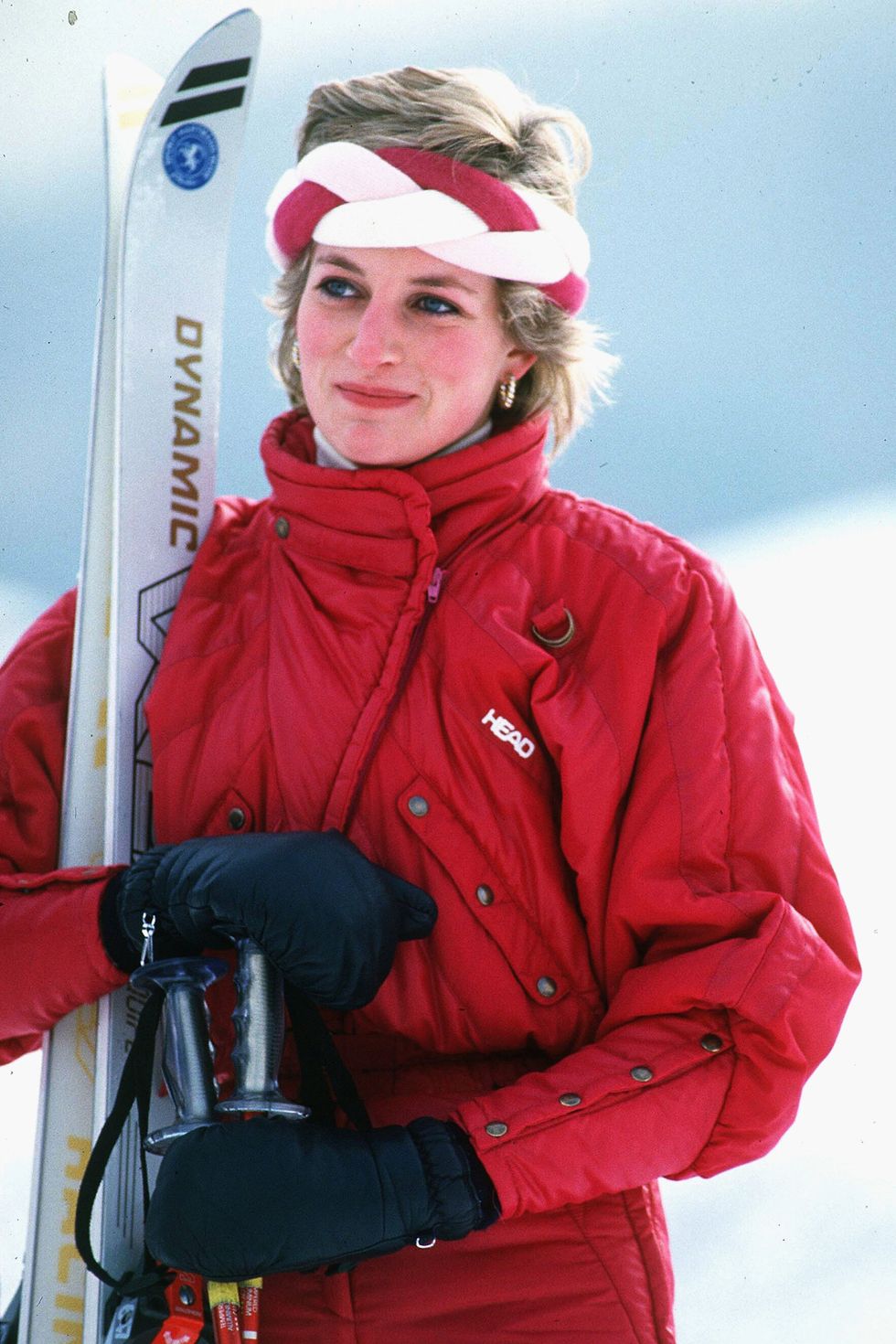 <p>Not one of her most memorable red carpet moments or anything, but who looks this good while skiing? Seriously.&nbsp;</p>