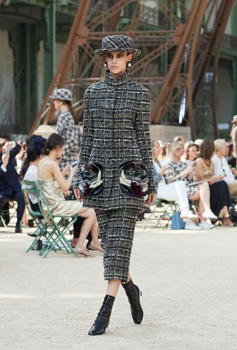 Chanel Couture Fall-Winter 2017