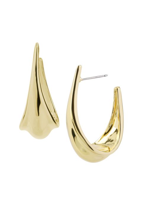 <p>Jewelry is the quickest (and lightest) way to dress up a beach look; sleek hoops are unfussy and&nbsp;work with any getaway style.</p><p><em data-redactor-tag="em" data-verified="redactor">Robert Lee Morris Large Teardrop Earrings, $175; </em><a href="http://robertleemorris.com/Product/1345?dept=1345" target="_blank" data-tracking-id="recirc-text-link"><em data-redactor-tag="em" data-verified="redactor">robertleemorris.com</em></a></p>