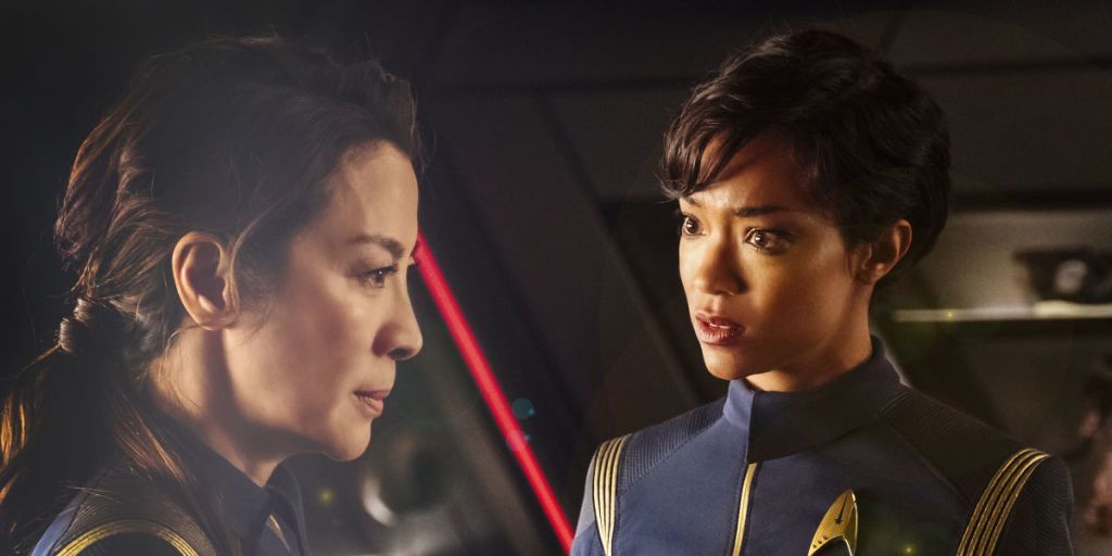 Star Trek Discovery Will Feature a Female Relationship at Its Center ...