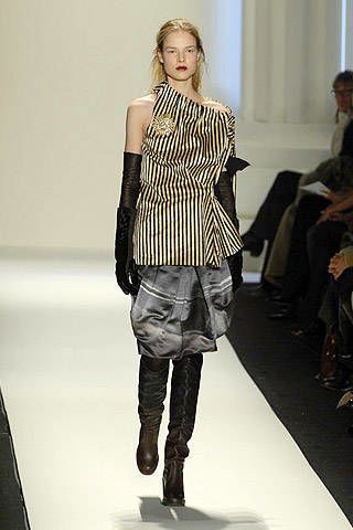 Vera Wang Fall 2007 Ready&#45;to&#45;wear Collections &#45; 003