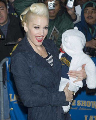 GWEN STEFANI COVER SHOOT