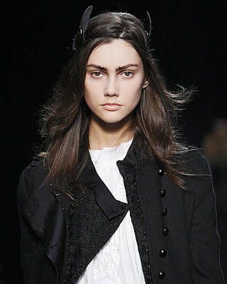 Latest Hairstyles from the Runway- Browse the Latest Hairstyles in Paris